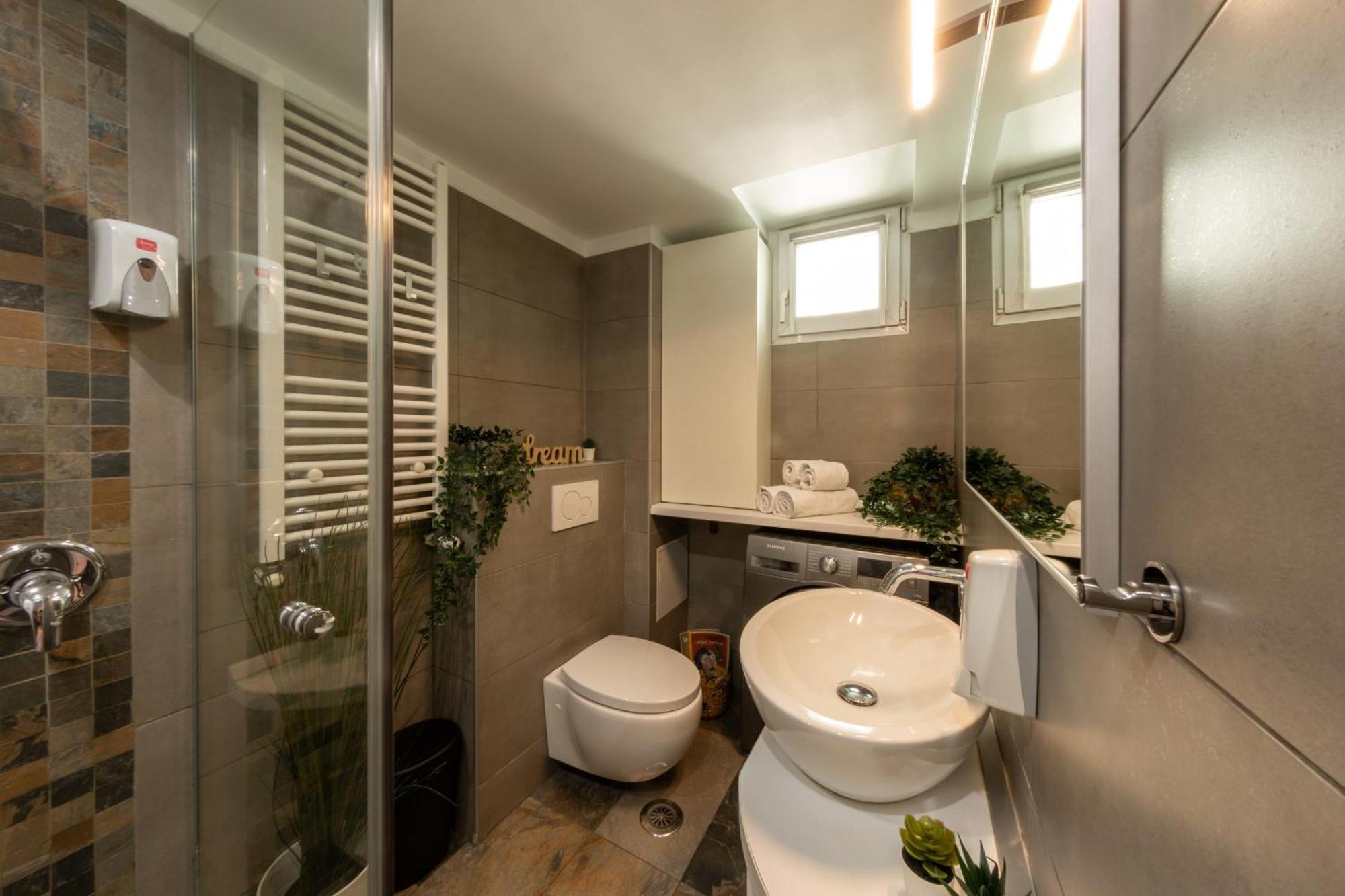 Modern 1Br Apt In The Old Town: The Perfect Choice Βουκουρέστι Εξωτερικό φωτογραφία